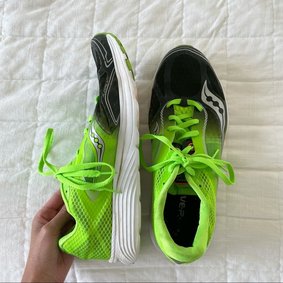 SAUCONY Men’s Kinvara Everun Tennis Shoes - Picture 2 of 9